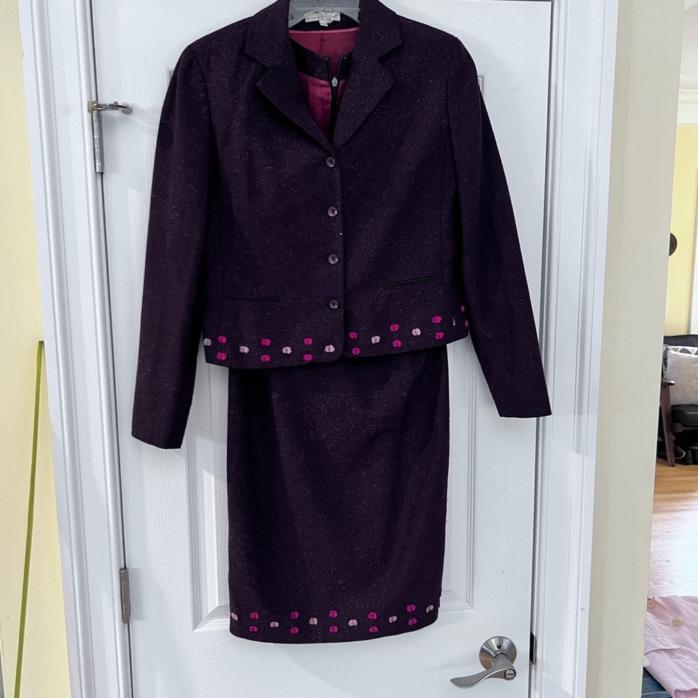 Ladies Size 6 "BARAMI 2 Pieces Elegant Purple Coat Dress Suit Set w/Pink Accents